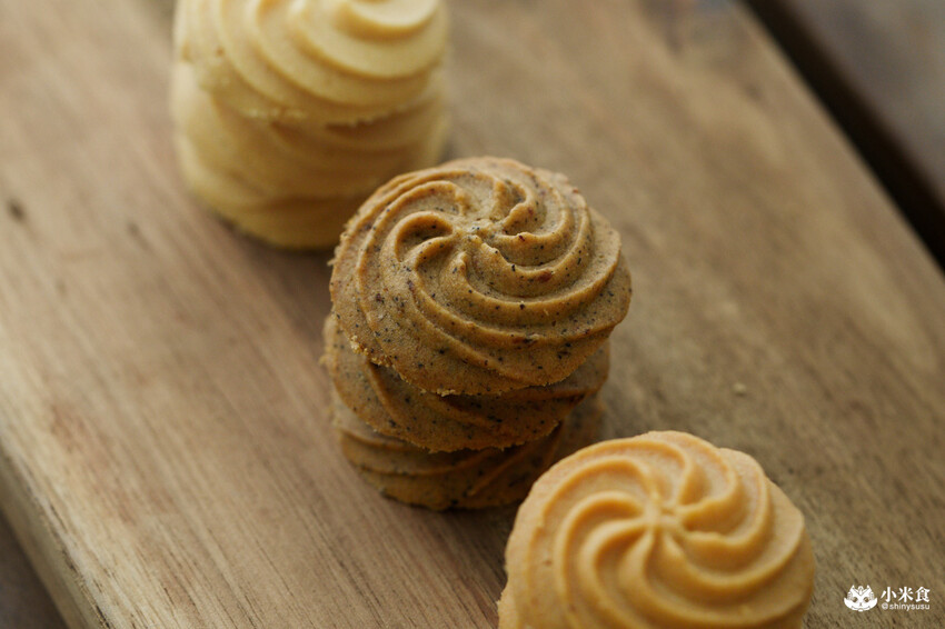 台中市南屯區鴻鼎菓子曲奇餅乾｜2025台中伴手禮推薦，好評彌月禮盒、彌月餅乾