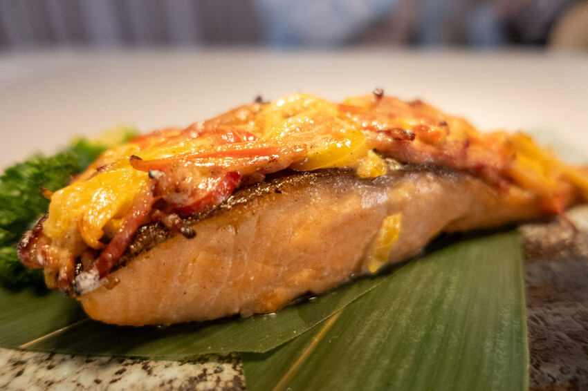 新莊隱藏版餐酒館「Secret絲昆忒」神秘解謎＋香氛儀式，特色料理超驚喜。