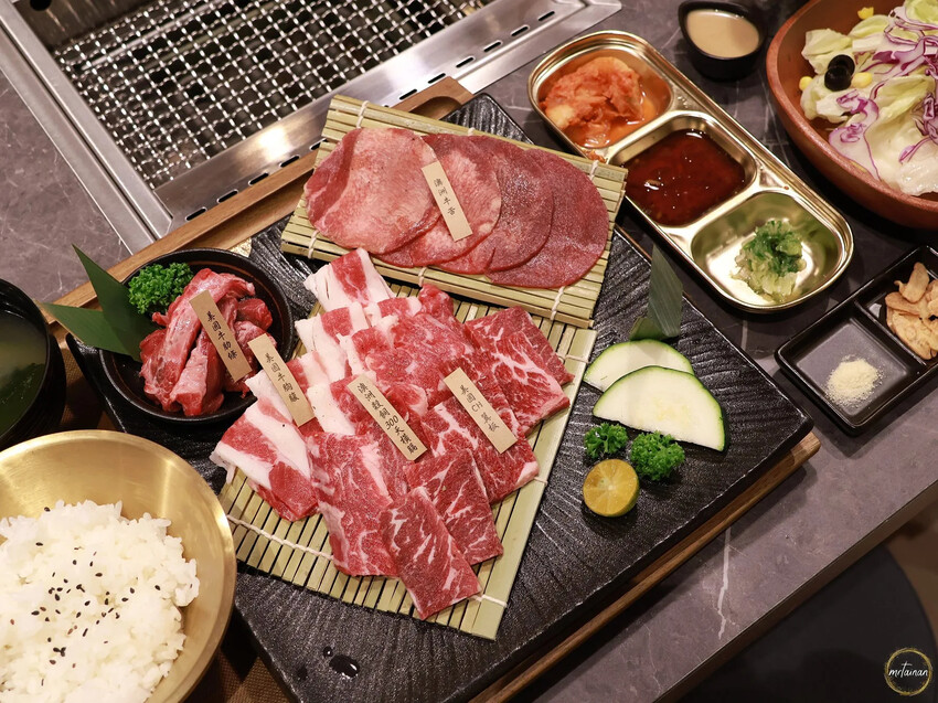 台南燒烤／全家便利商店旗下品牌／中南部首間分店／高CP值1人燒肉／還沒營業就排隊