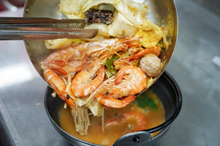 蘆竹慶開幕請你吃干貝 !極致香嫩炙燒燒肉鍋~炸裂泰式蝦爆鍋不用300元