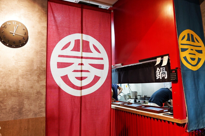 蘆竹慶開幕請你吃干貝 !極致香嫩炙燒燒肉鍋~炸裂泰式蝦爆鍋不用300元