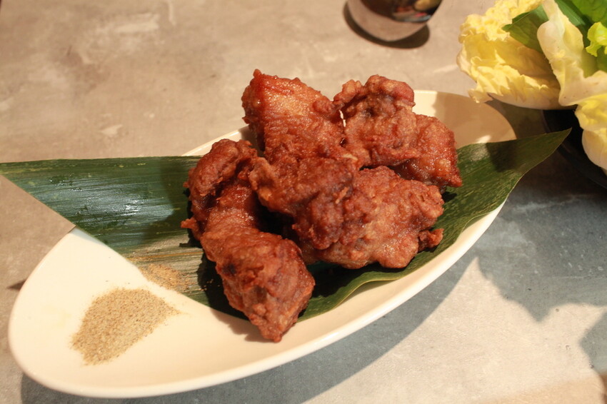 高雄市鼓山區吃。高雄市美食|鼓山區。「狂一鍋-高雄義享店」幾乎零負評的台式火鍋，台北爆紅名店狂一鍋高雄義享時尚廣場