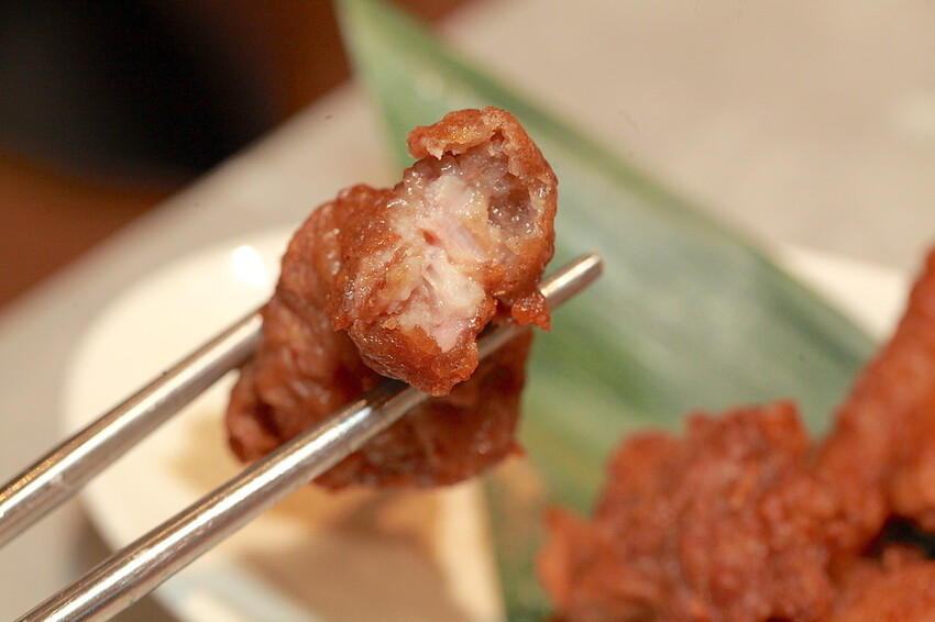 高雄市鼓山區吃。高雄市美食|鼓山區。「狂一鍋-高雄義享店」幾乎零負評的台式火鍋，台北爆紅名店狂一鍋高雄義享時尚廣場