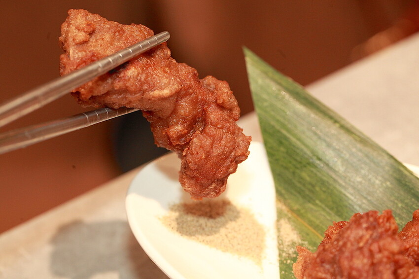 高雄市鼓山區吃。高雄市美食|鼓山區。「狂一鍋-高雄義享店」幾乎零負評的台式火鍋，台北爆紅名店狂一鍋高雄義享時尚廣場