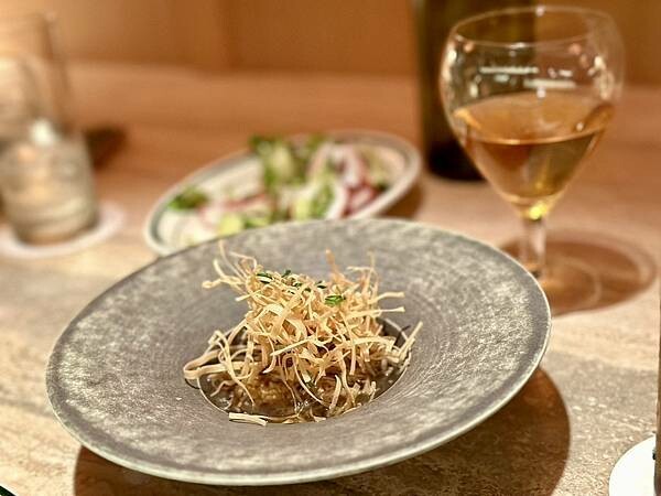 台北市中山區[中山區美食] THE FLOW 台北新開幕 餐酒館酒吧 預約困難店 #中山站美食 @蛋寶趴趴go