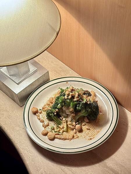 台北市中山區[中山區美食] THE FLOW 台北新開幕 餐酒館酒吧 預約困難店 #中山站美食 @蛋寶趴趴go