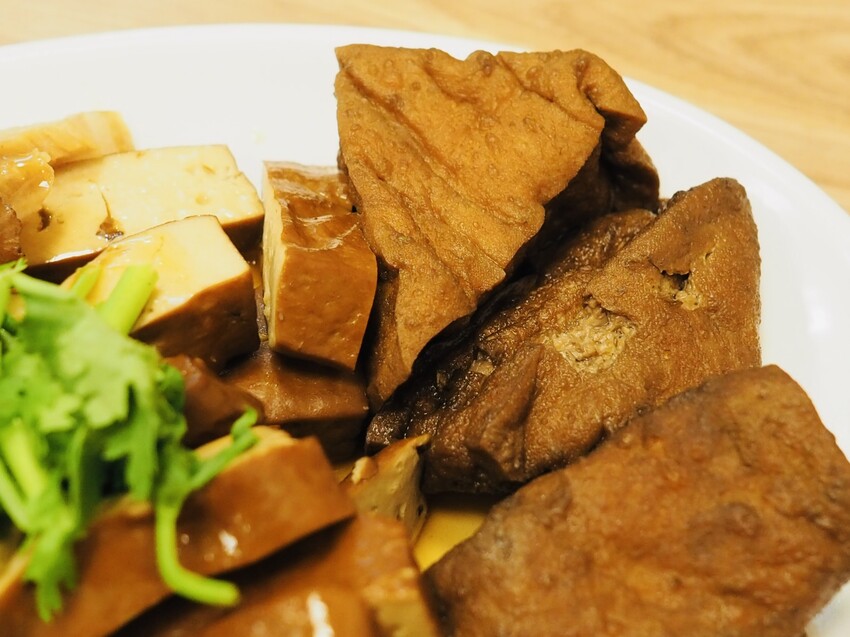 新北市新莊區新莊滷肉飯 大塊ㄟ魯肉飯 一吃就上癮的傳統小吃 新莊廟街夜市慈祐宮旁