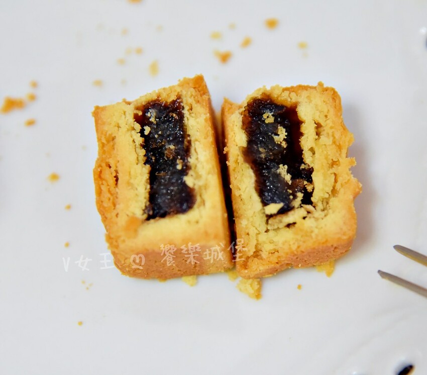 台北市大同區六月初一 宅配伴手禮推薦 ll 人氣銷售冠軍 經典台灣風味「鳳梨酥」、「鳳梅酥」 ，精緻的一小口，剛剛好的