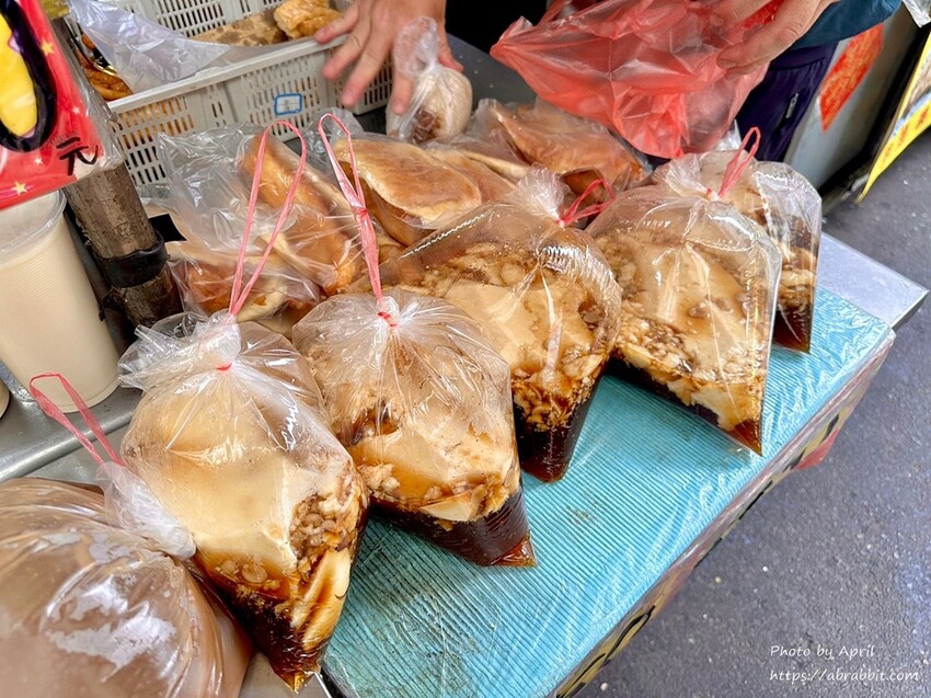 台中市北區東興市場內的古早味大飯糰，沒有google地標，但人潮超多