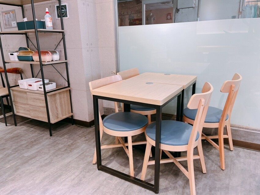 桃園市龍潭區愛吃肉的朋友看這裡,龍潭高人氣早午餐|森莯Brunch,限量港式手工波蘿堡配上手拍牛肉漢堡,每一口都讓人覺