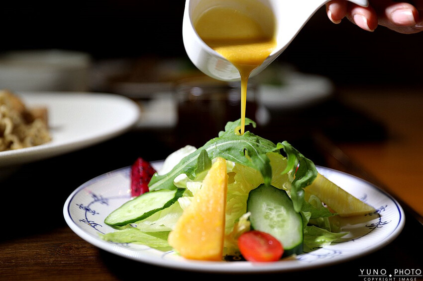 南投縣埔里鎮IG夯爆!超好拍立體車站彩繪牆、塗鴉休憩區 蔬食套餐、下午茶|無所從來蔬食文創館(埔里必吃蔬食餐廳)