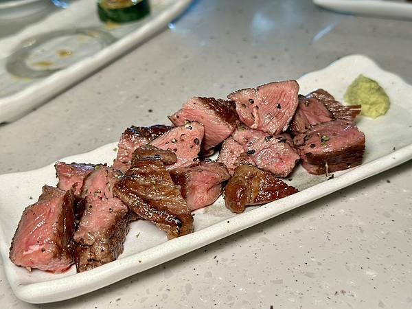 新北市中和區[中和美食] 獨酌小料理俱樂部 日式居酒屋清酒吧小酒館 心醉男女秘密基地！#中和景安站美食 @蛋寶趴趴go