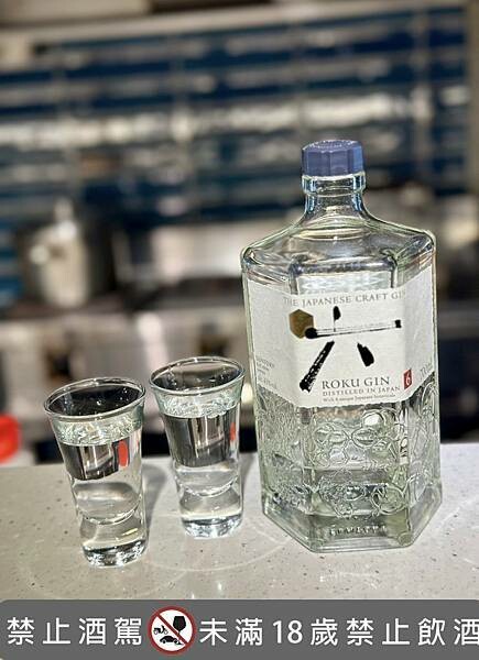 新北市中和區[中和美食] 獨酌小料理俱樂部 日式居酒屋清酒吧小酒館 心醉男女秘密基地！#中和景安站美食 @蛋寶趴趴go