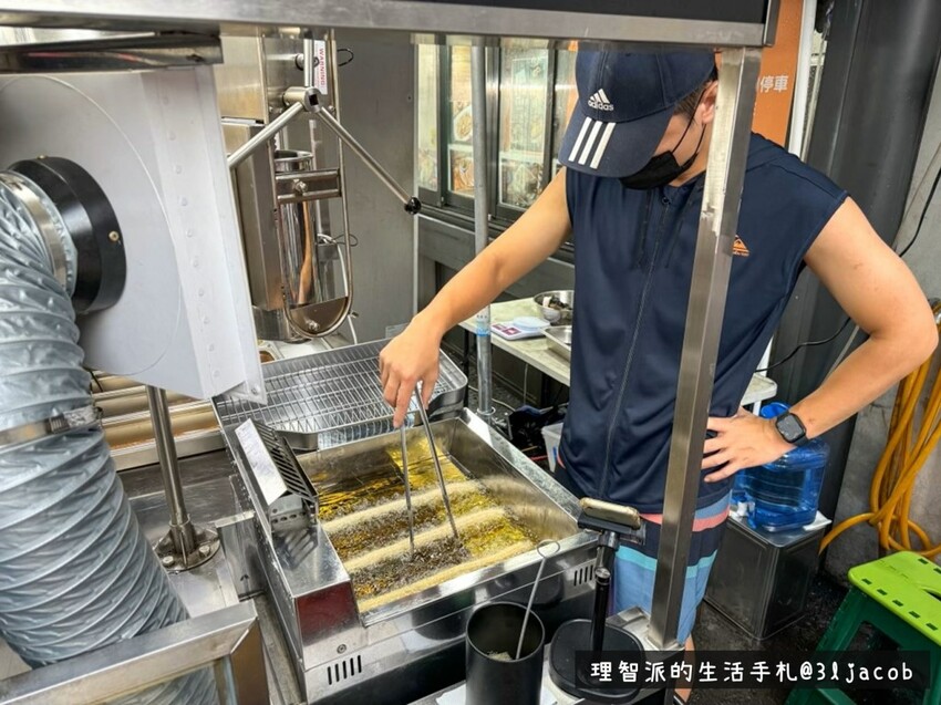 2024 最新 台北美食吃什麼? 公館美食必吃推薦 - 吉拿棒系列 》Sunny.3西班牙油條 #理智派的生活手札 #food #理智派的機票美食旅遊懶人包 #美食推薦 - 理智派的生活手札