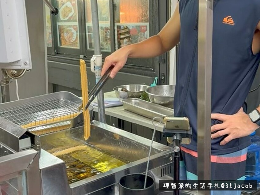 2024 最新 台北美食吃什麼? 公館美食必吃推薦 - 吉拿棒系列 》Sunny.3西班牙油條 #理智派的生活手札 #food #理智派的機票美食旅遊懶人包 #美食推薦 - 理智派的生活手札