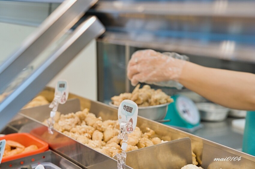 桃園美食｜炸綺來鹹酥雞桃園中正店～藝人張文綺創立的鹹酥雞從台