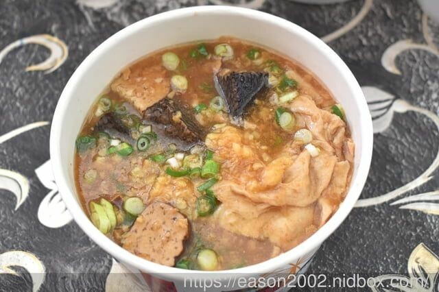 宜蘭路邊小吃推薦 | 蒜真蒜香豆干 獨門配方 蒜泥、香蔥給量超大氣 淡淡的蒜香、入味不死鹹 -  就是這樣。吃喝玩樂。愛漂亮部落格 - FashionGuide 華人時尚專業評鑑