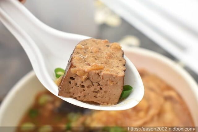 宜蘭路邊小吃推薦 | 蒜真蒜香豆干 獨門配方 蒜泥、香蔥給量超大氣 淡淡的蒜香、入味不死鹹 -  就是這樣。吃喝玩樂。愛漂亮部落格 - FashionGuide 華人時尚專業評鑑