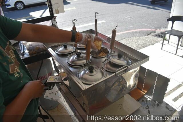 宜蘭路邊小吃推薦 | 蒜真蒜香豆干 獨門配方 蒜泥、香蔥給量超大氣 淡淡的蒜香、入味不死鹹 -  就是這樣。吃喝玩樂。愛漂亮部落格 - FashionGuide 華人時尚專業評鑑