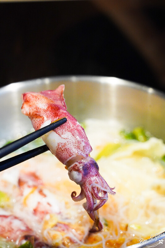 宜蘭縣員山鄉星之鍋》午餐限定現煮海鮮鍋,宜蘭鮮甜海味與得獎名店-富哥南方澳飛虎魚丸的完美結合