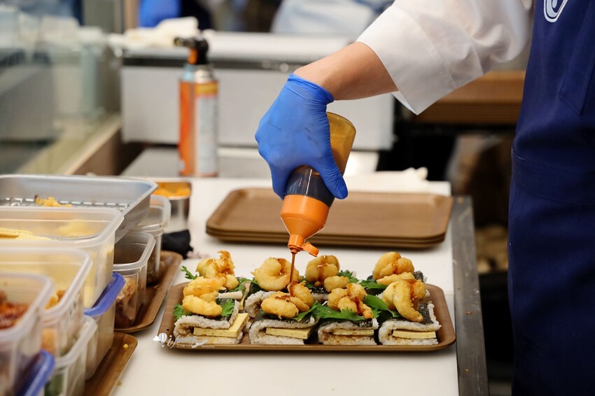 台北市中山區 京都御握丸首家海外店，起價55元日本飯丸，松江南京地區新選擇。