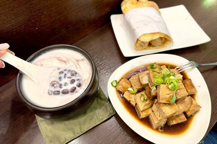 台中市西區吳記牛肉麵-店家自己做的紅麴口味牛肉