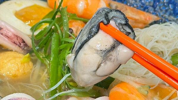 LINE_ALBUM_湯米粉_250327_34