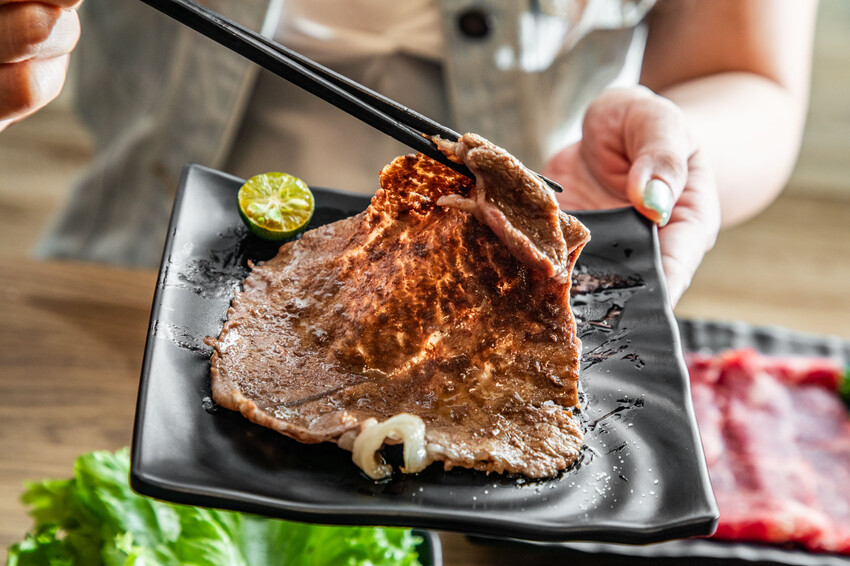 桃園千兵衛燒肉|帝王蟹燒烤吃到飽最低價,全台最狂吃到飽。