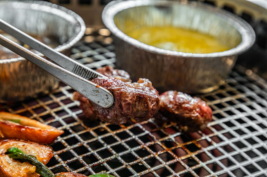 桃園千兵衛燒肉|帝王蟹燒烤吃到飽最低價,全台最狂吃到飽。