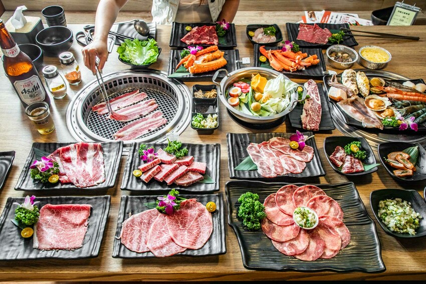 桃園千兵衛燒肉|帝王蟹燒烤吃到飽最低價,全台最狂吃到飽。