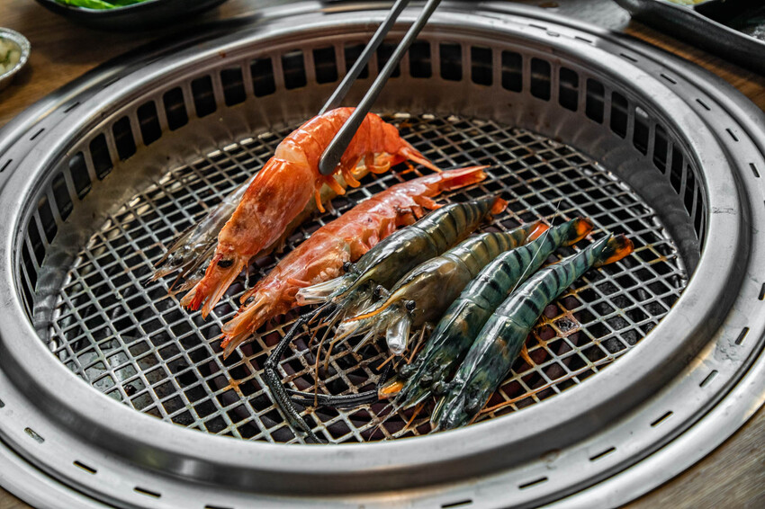 桃園千兵衛燒肉|帝王蟹燒烤吃到飽最低價,全台最狂吃到飽。