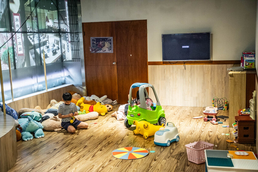 桃園千兵衛燒肉|帝王蟹燒烤吃到飽最低價,全台最狂吃到飽。