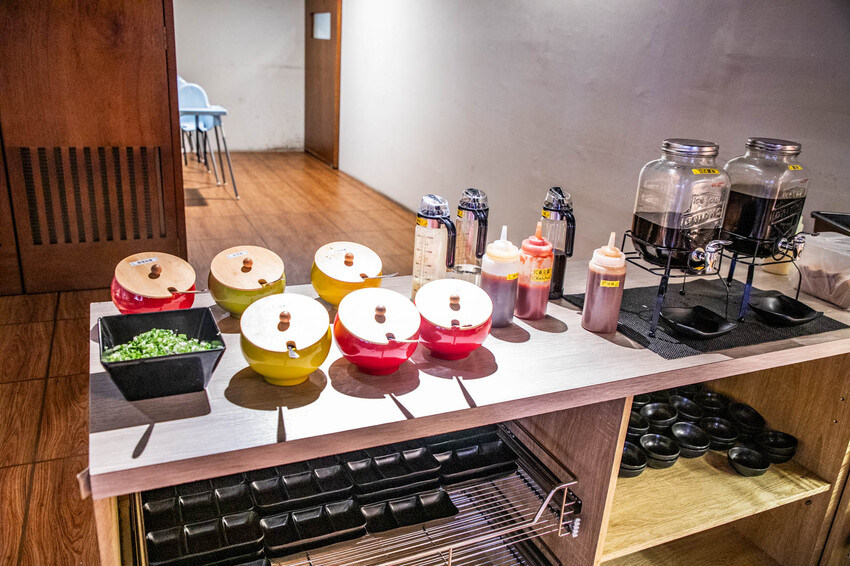 桃園千兵衛燒肉|帝王蟹燒烤吃到飽最低價,全台最狂吃到飽。