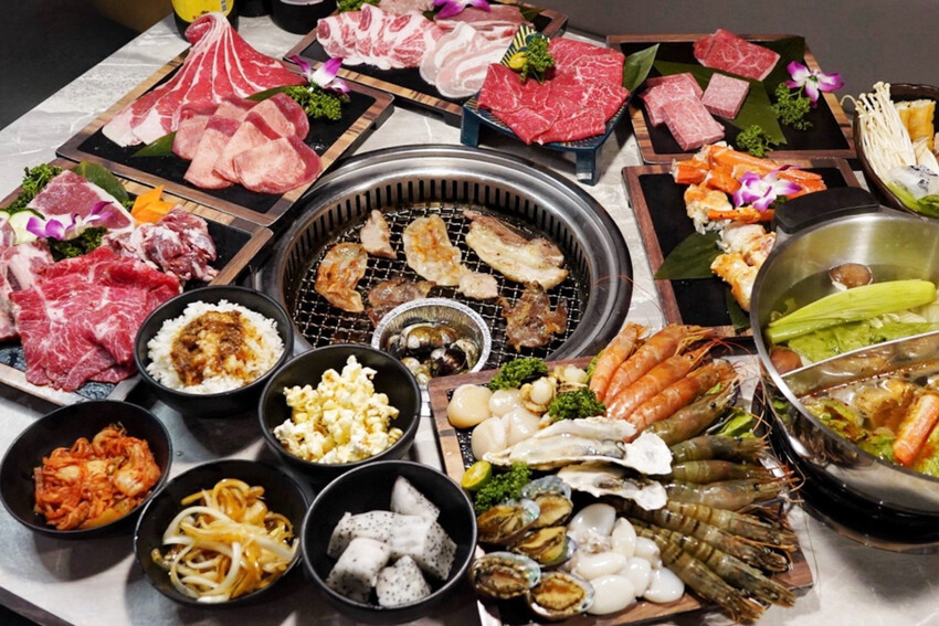 698元燒肉吃到飽!哈根達斯隨你吃! 夏季限定“帝王鱈場蟹”吃到飽好狂~日北A5和牛金磚超讚