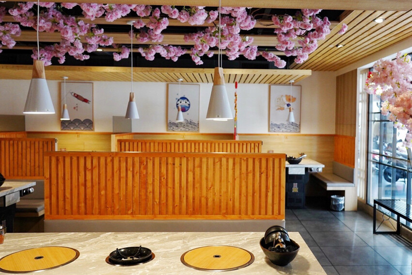 698元燒肉吃到飽!哈根達斯隨你吃! 夏季限定“帝王鱈場蟹”吃到飽好狂~日北A5和牛金磚超讚