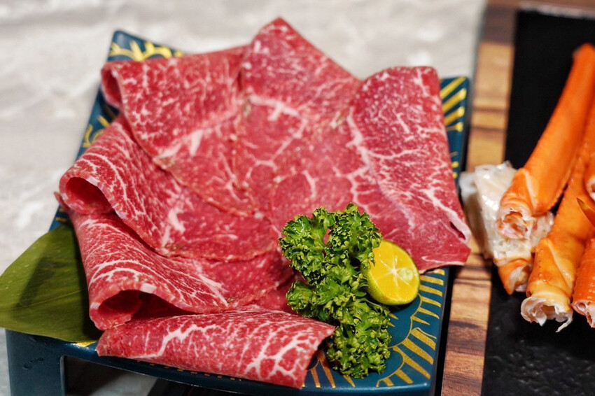 698元燒肉吃到飽!哈根達斯隨你吃! 夏季限定“帝王鱈場蟹”吃到飽好狂~日北A5和牛金磚超讚