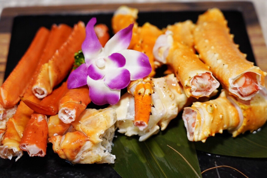 698元燒肉吃到飽!哈根達斯隨你吃! 夏季限定“帝王鱈場蟹”吃到飽好狂~日北A5和牛金磚超讚