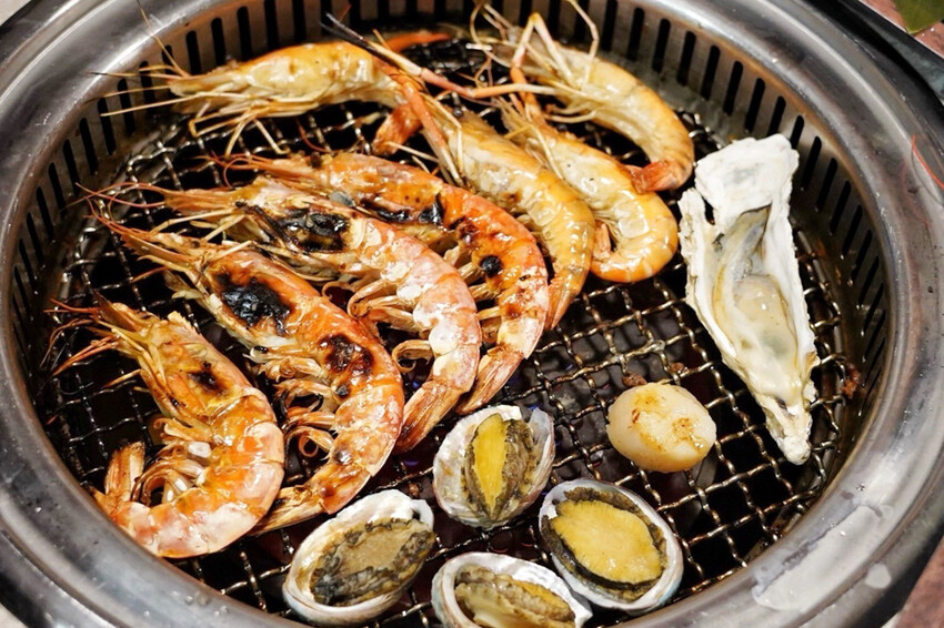 698元燒肉吃到飽!哈根達斯隨你吃! 夏季限定“帝王鱈場蟹”吃到飽好狂~日北A5和牛金磚超讚