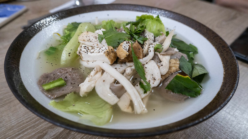 台中市清水區清水｜素食 Cơm chay Việt Nam 菩提葉-越式素食　呈現越南＂素＂民特色