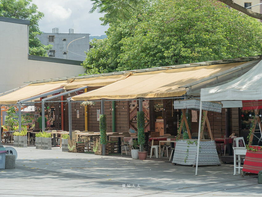 新竹縣竹東鎮新竹親子餐廳》新開幕!兒童球池、紋面、泰雅族服裝換裝、原住民舞台演出_原風325親子主題餐廳