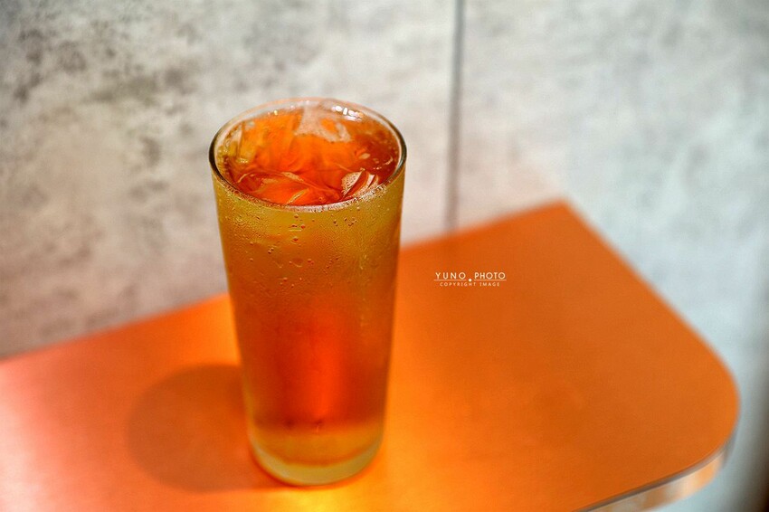 台中市潭子區新鮮現泡台灣高山茶 清爽回甘好滋味！超人氣質感飲料店 招牌必點琥珀胚芽奶茶 辦公室下午茶首選｜羽翁制茶(