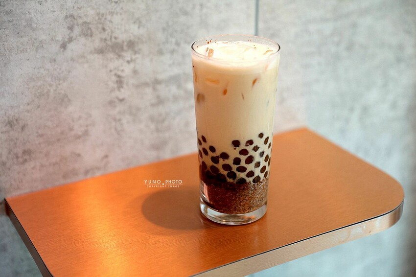 台中市潭子區新鮮現泡台灣高山茶 清爽回甘好滋味！超人氣質感飲料店 招牌必點琥珀胚芽奶茶 辦公室下午茶首選｜羽翁制茶(