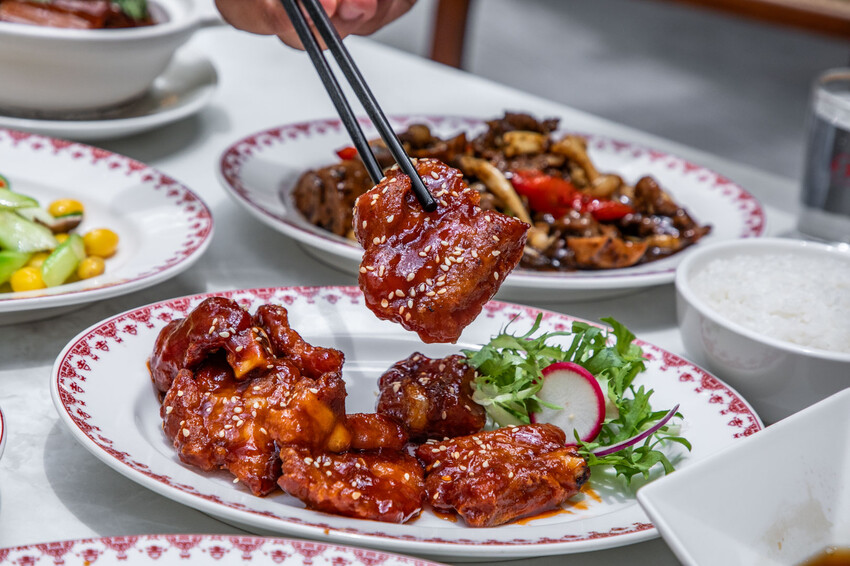 台北市信義區大吉團 Lucky Bowl｜新開幕新港式熱炒店！用餐時間人氣爆滿便宜又好吃