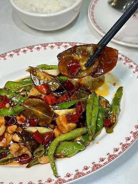 台北市信義區[信義區美食] 大吉團 Lucky Bowl 精緻熱炒 大排檔 #信義區吉祥道百貨餐廳 @蛋寶趴趴go