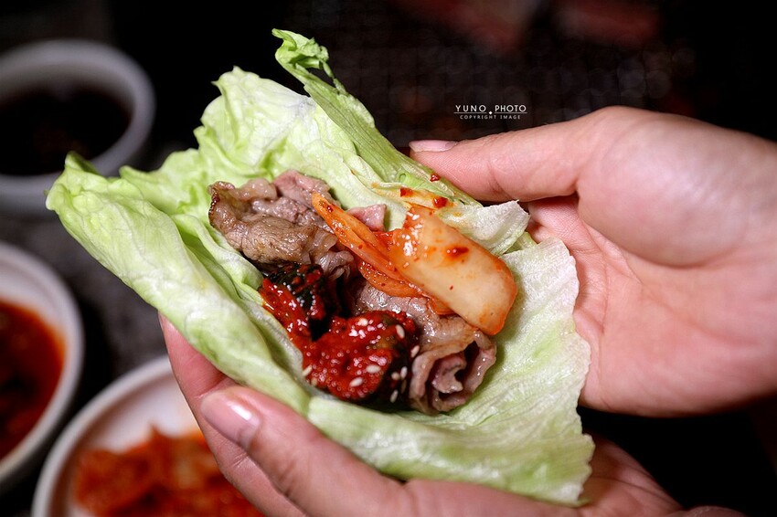 台中市西屯區韓式烤肉控看過來！多種小菜無限續 搭配道地韓式料理超享受｜燒肉春山(台中韓式燒肉推薦)