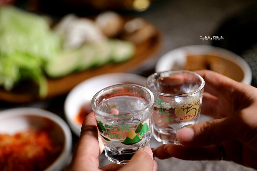 台中市西屯區韓式烤肉控看過來！多種小菜無限續 搭配道地韓式料理超享受｜燒肉春山(台中韓式燒肉推薦)