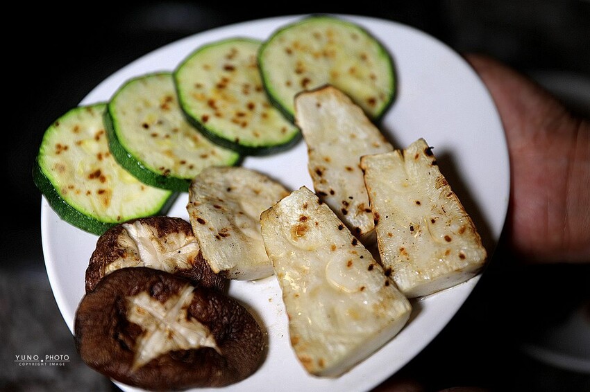 台中市西屯區韓式烤肉控看過來！多種小菜無限續 搭配道地韓式料理超享受｜燒肉春山(台中韓式燒肉推薦)