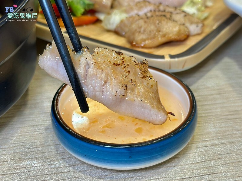 LINE_ALBUM_恰凸恰泰式料理_240608_14