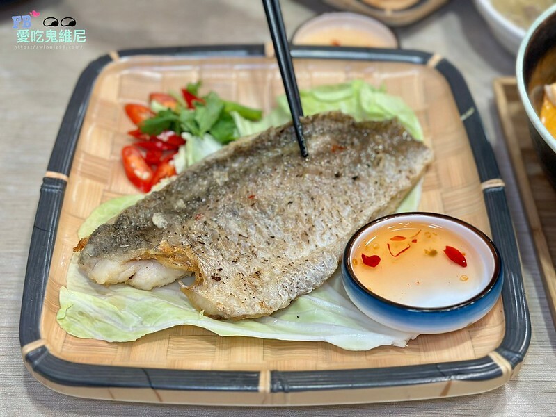 LINE_ALBUM_恰凸恰泰式料理_240608_15