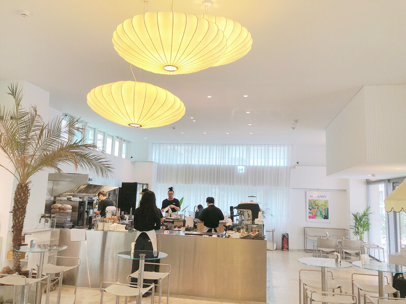 Koshi Café 內湖質感咖啡廳 最好吃的甜點咖啡廳  好喝的開心果拿鐵 – Maji食尚旅圖